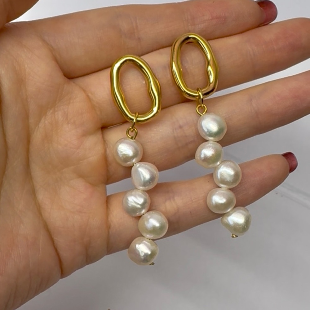 Callie Earrings/ Elegant organic shape pearl dangle style earrings